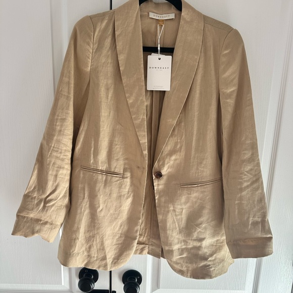 Blazer - Picture 1 of 5